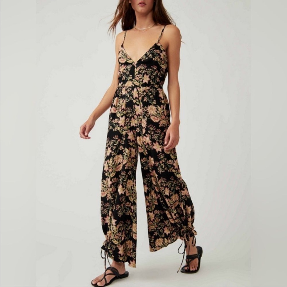 Free People Jumpsuit size XS